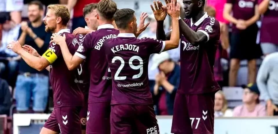 Heart Of Midlothian players celebrating together
