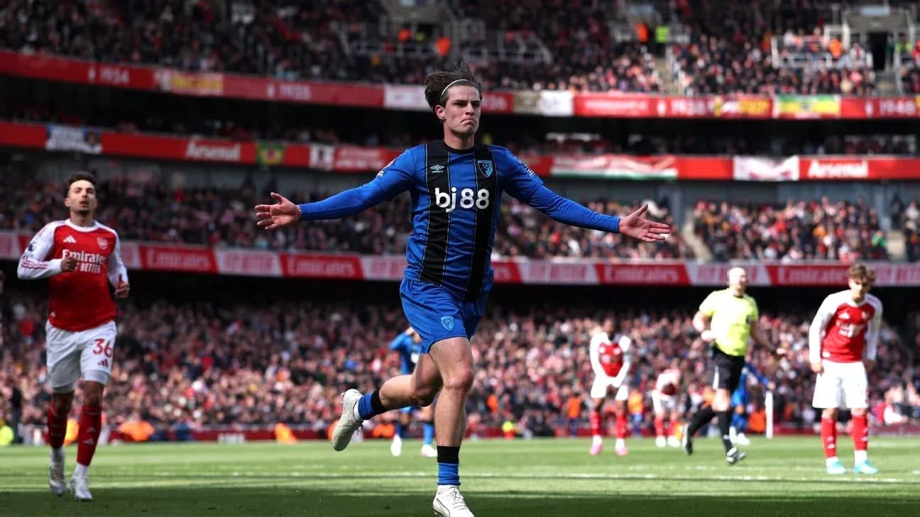 Bournemouth player celebrating goal against Arsenal