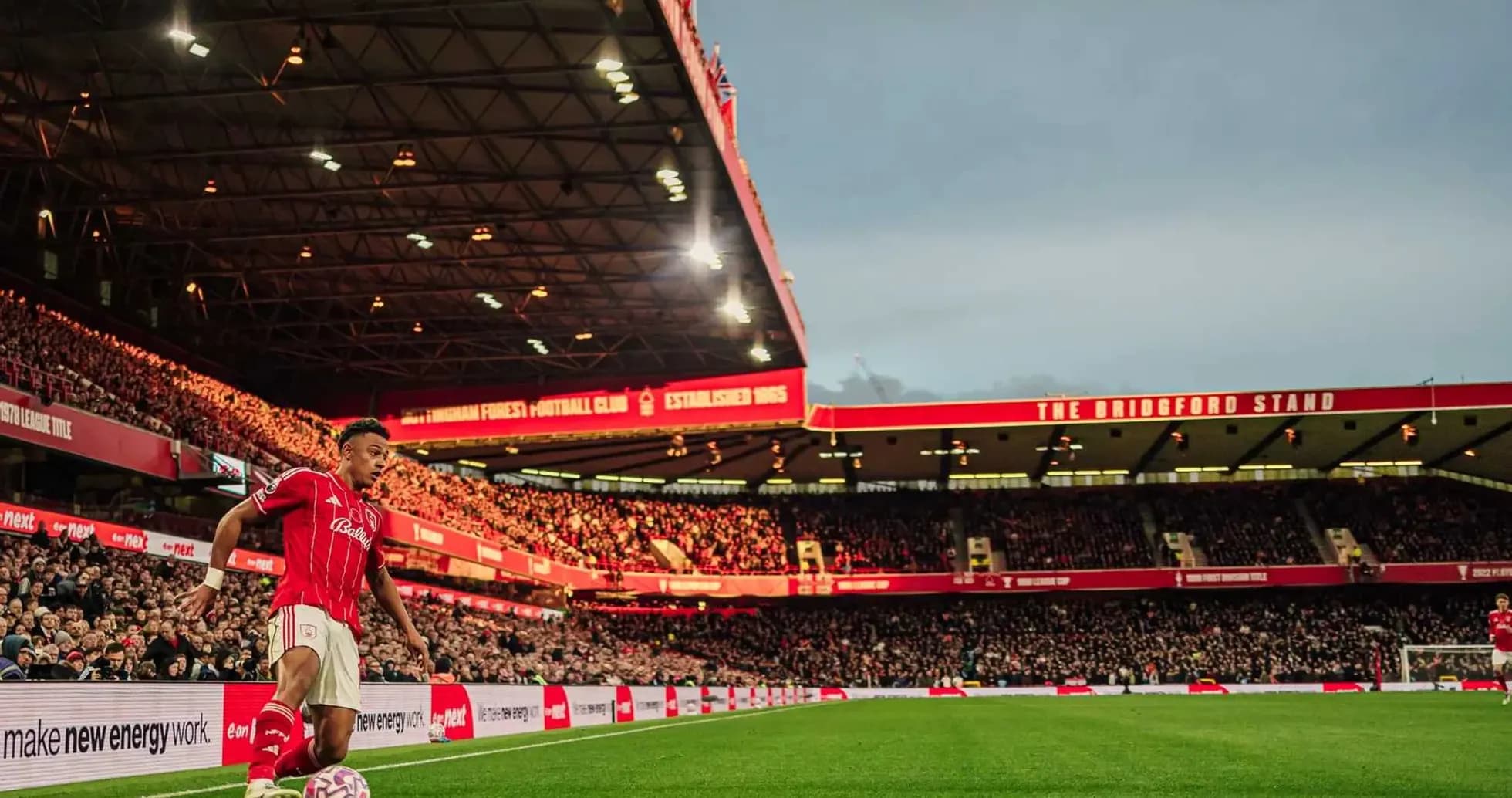 Player taking a corner kick at City Ground