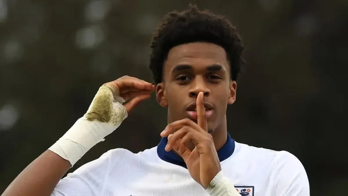 Player making a shushing gesture during match