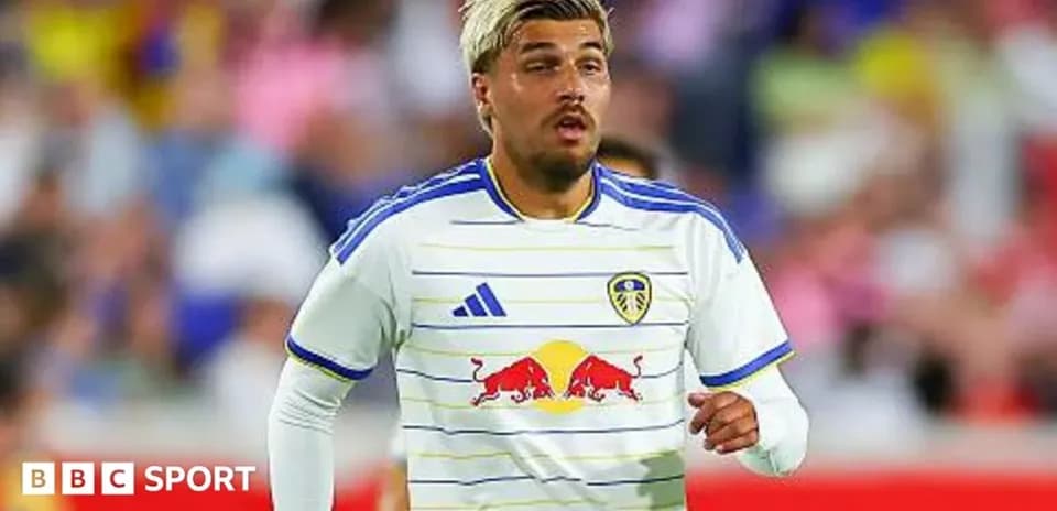 Player in Leeds United jersey during match