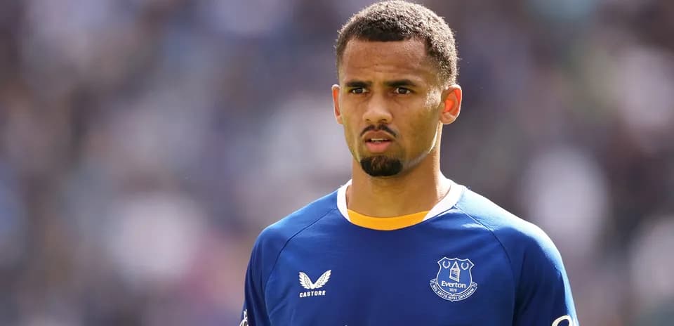 Player in Everton kit during match