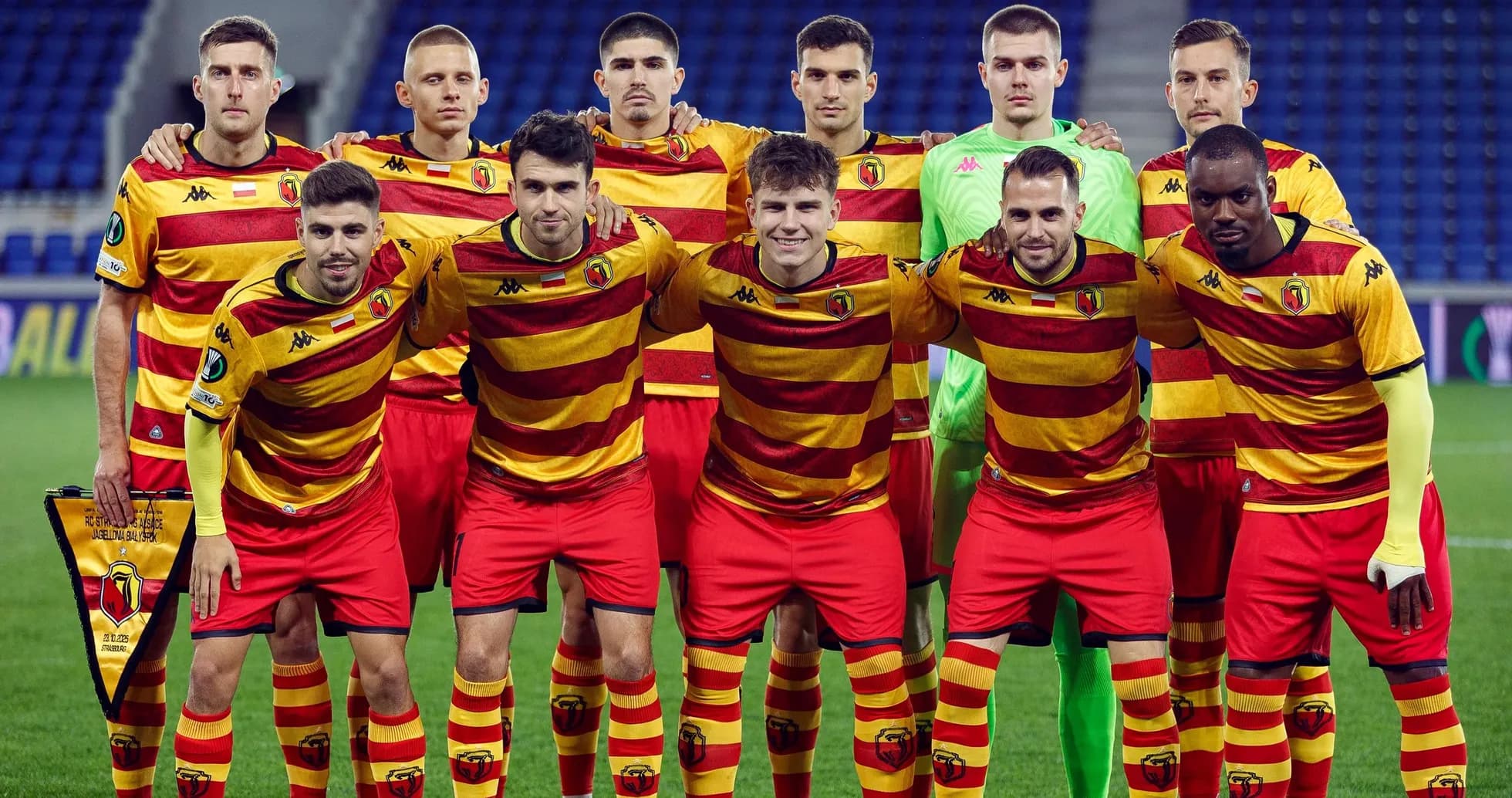 Jagiellonia Bialystok team photo before match