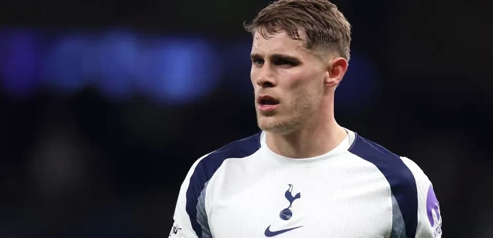 Football player in Tottenham kit during match