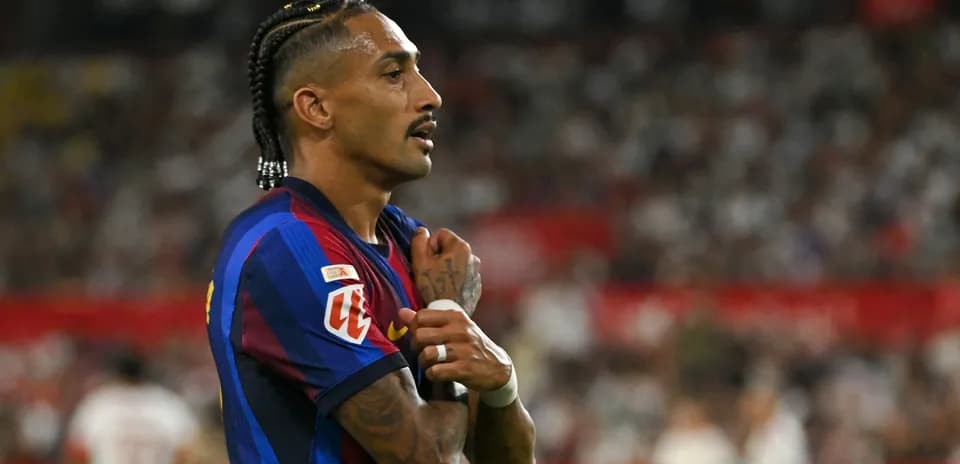 Player in FC Barcelona jersey during match action