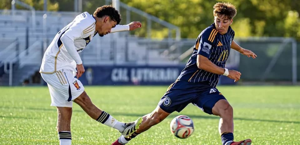 Ventura County player tackles Real Monarchs opponent