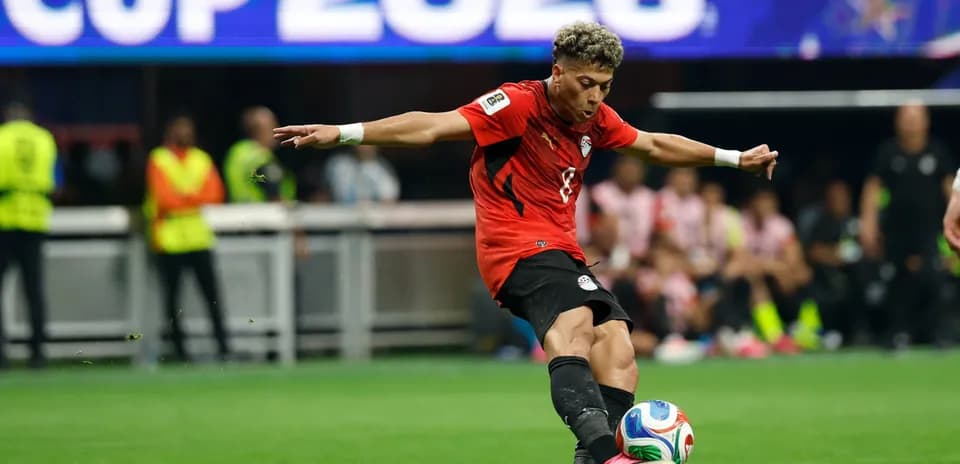 Player kicking the ball during match at Copa 2026