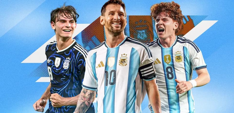Three Argentine football players celebrating together