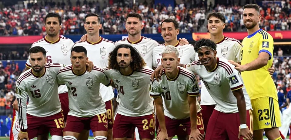 Spain national football team posing for team photo