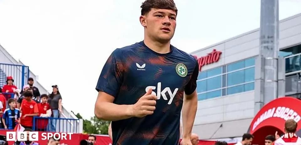 Player jogging towards the field before the match