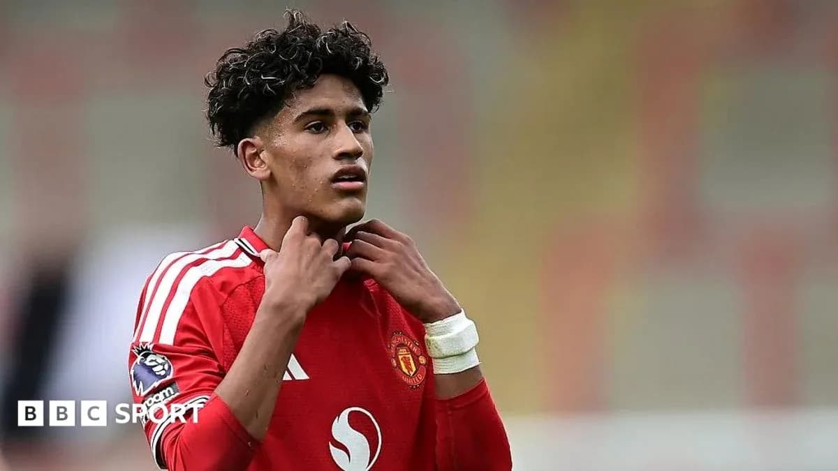 Young player adjusting his collar during match