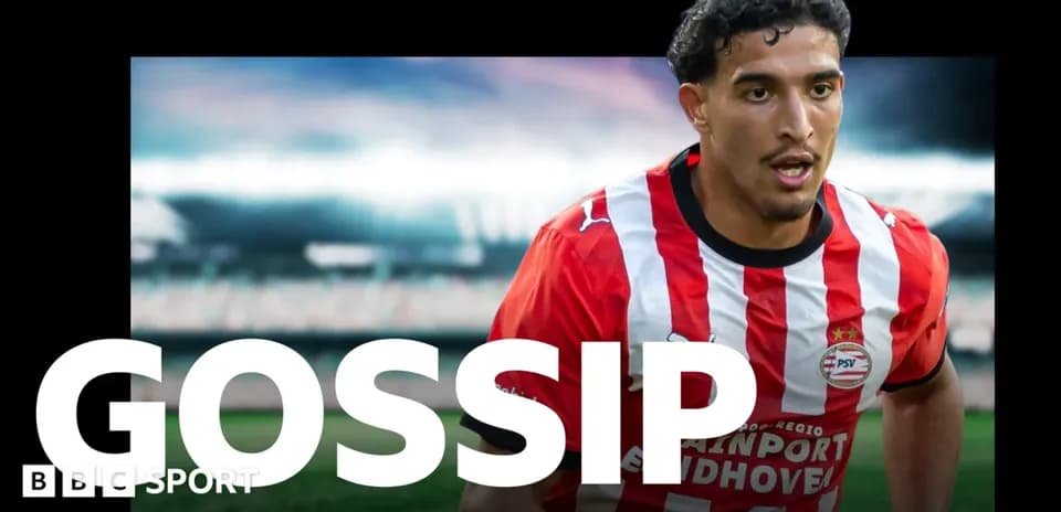 Player in PSV Eindhoven kit running on pitch