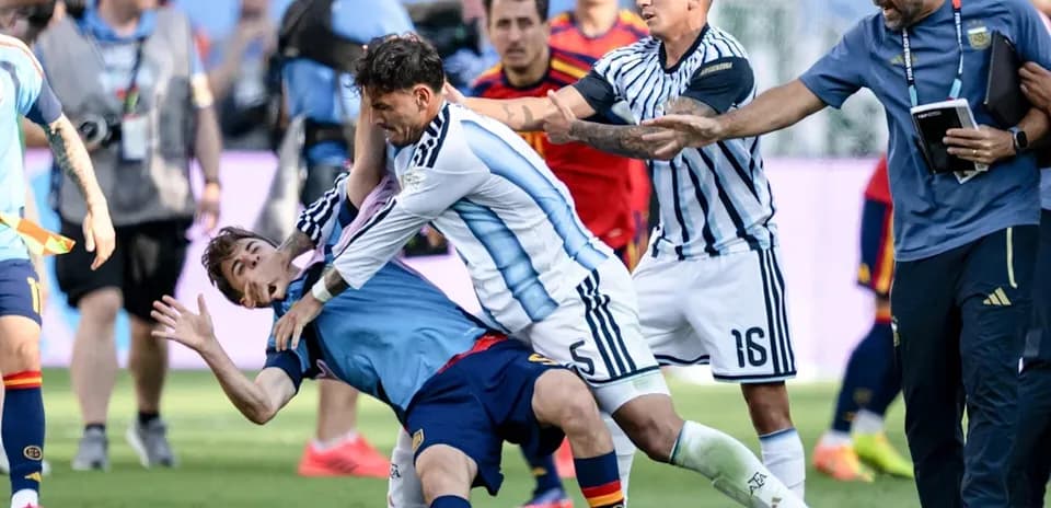 Players from Argentina and Spain involved in scuffle