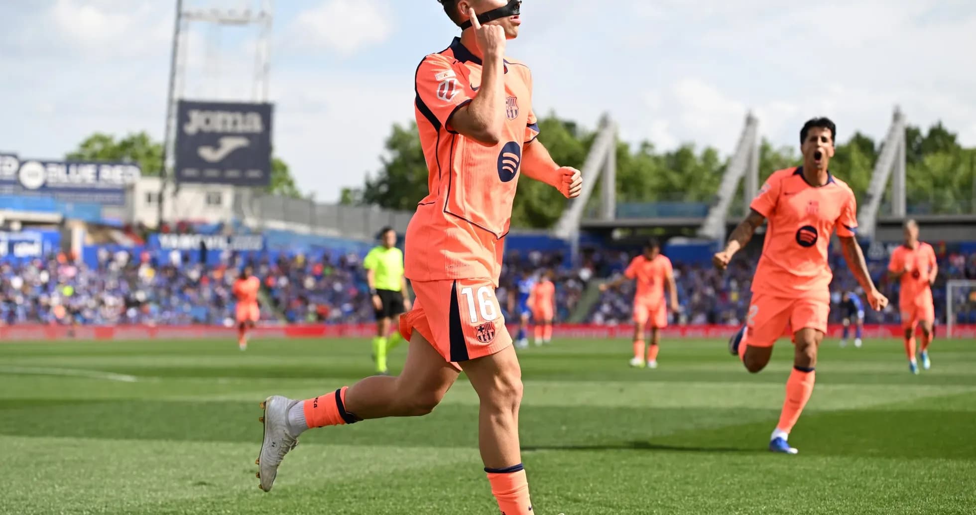 Barcelona player celebrating after scoring goal