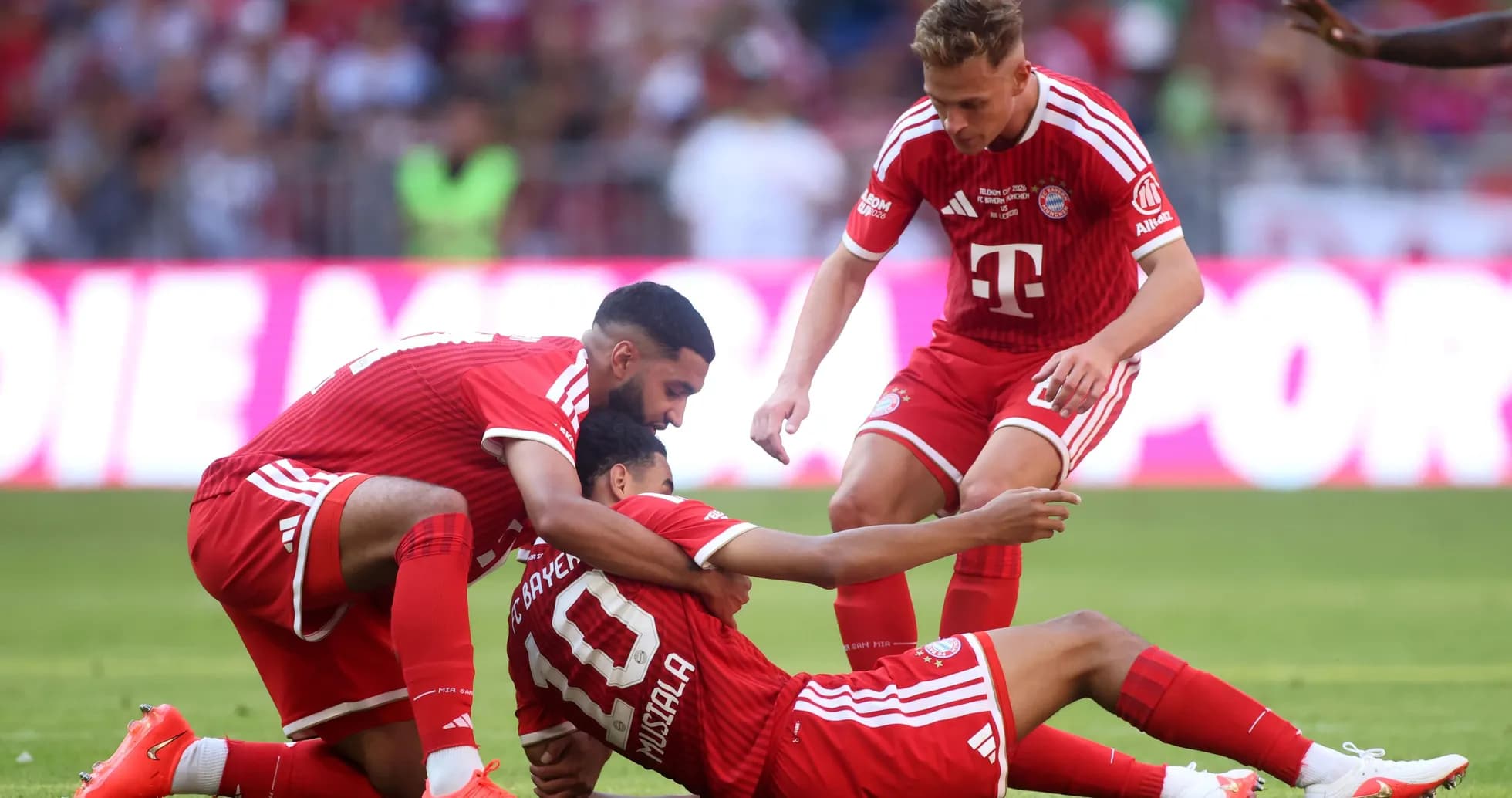 Bayern Munich players celebrating after a goal