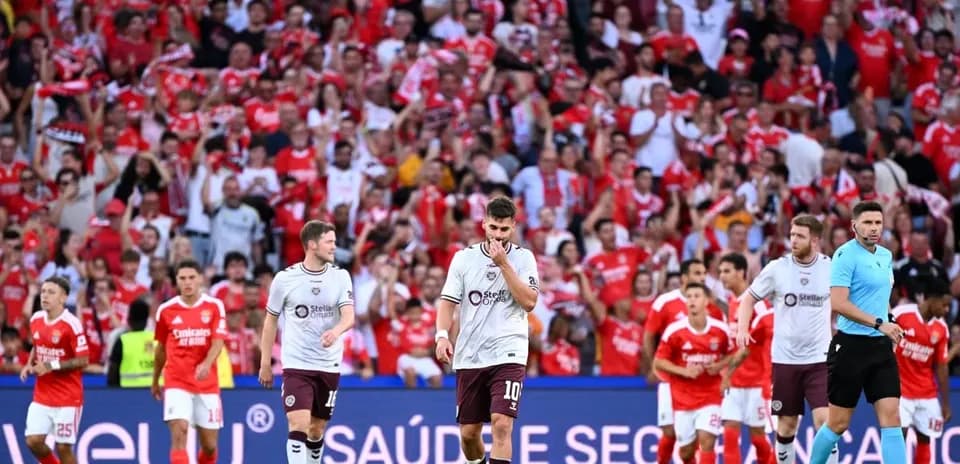 Players on the field during Heart Of Midlothian match