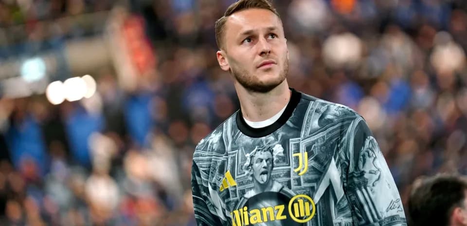 Goalkeeper in Juventus kit before the match