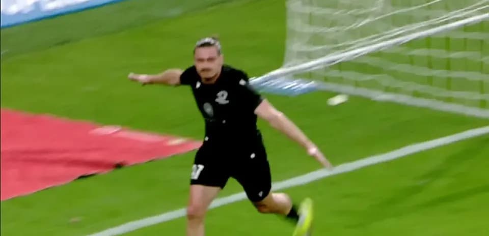 Player celebrating goal during Universitatea Craiova match