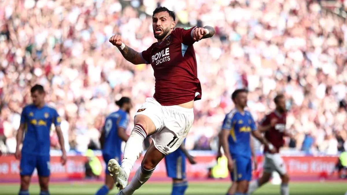 Player celebrating a goal during the match