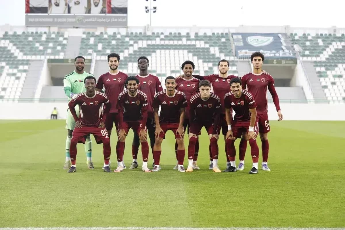 Al Wahda U23 team posing for photo