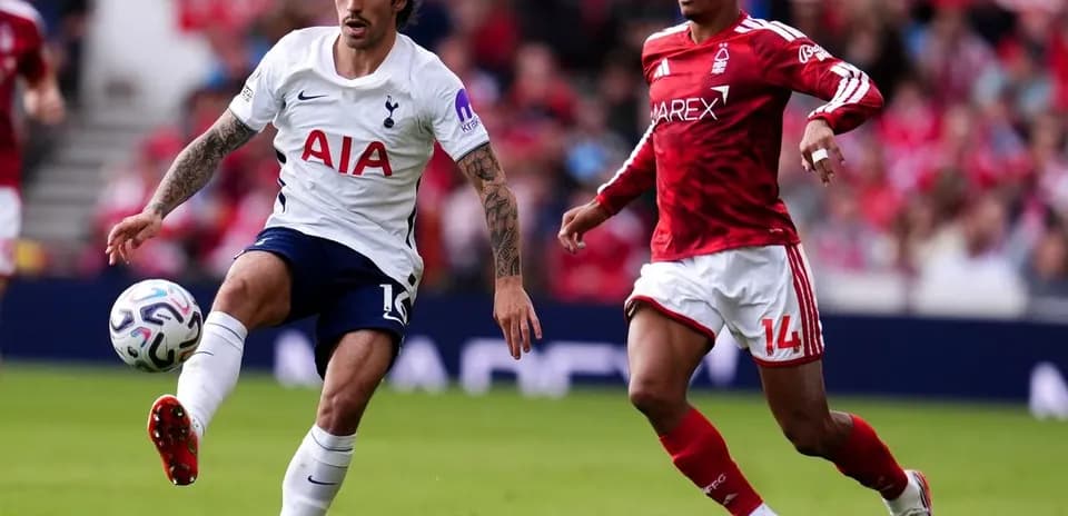 Nottingham Forest player challenges Tottenham midfielder