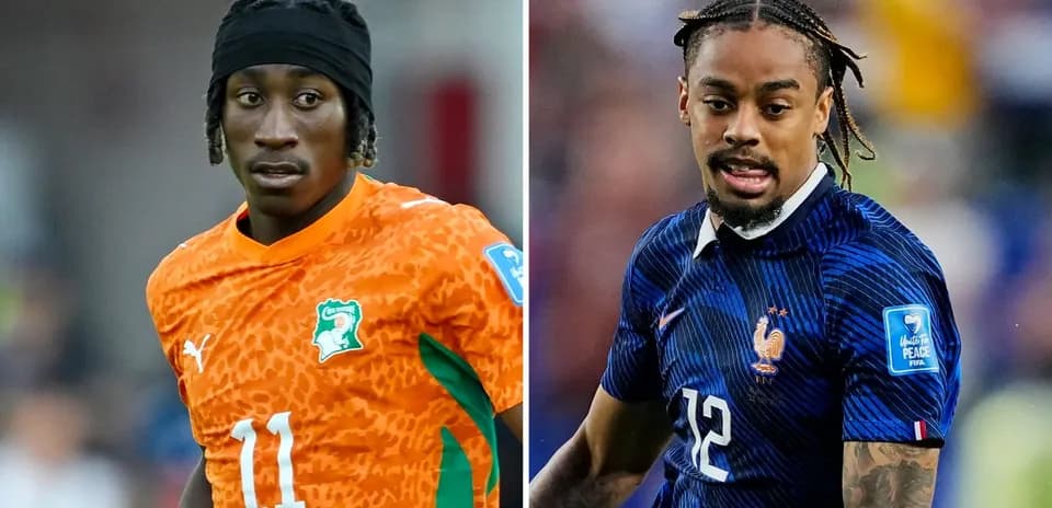 Players from Ivory Coast and France during match