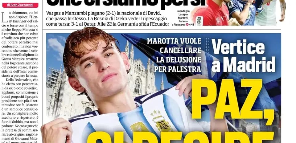 Newspaper headline featuring Argentine football player