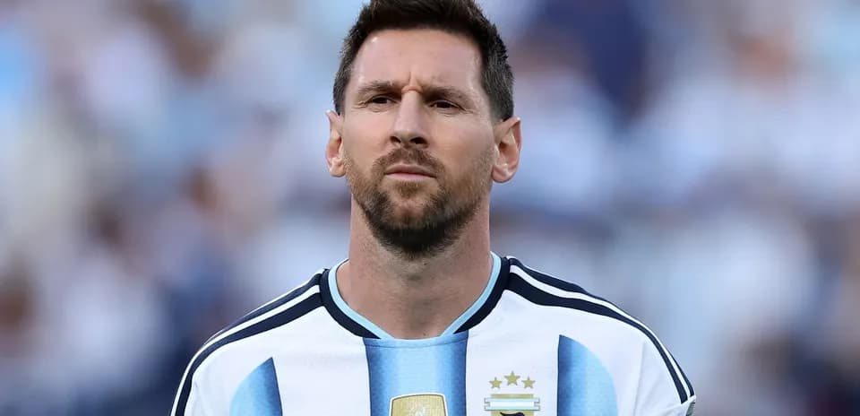 Football player in Argentina jersey during match