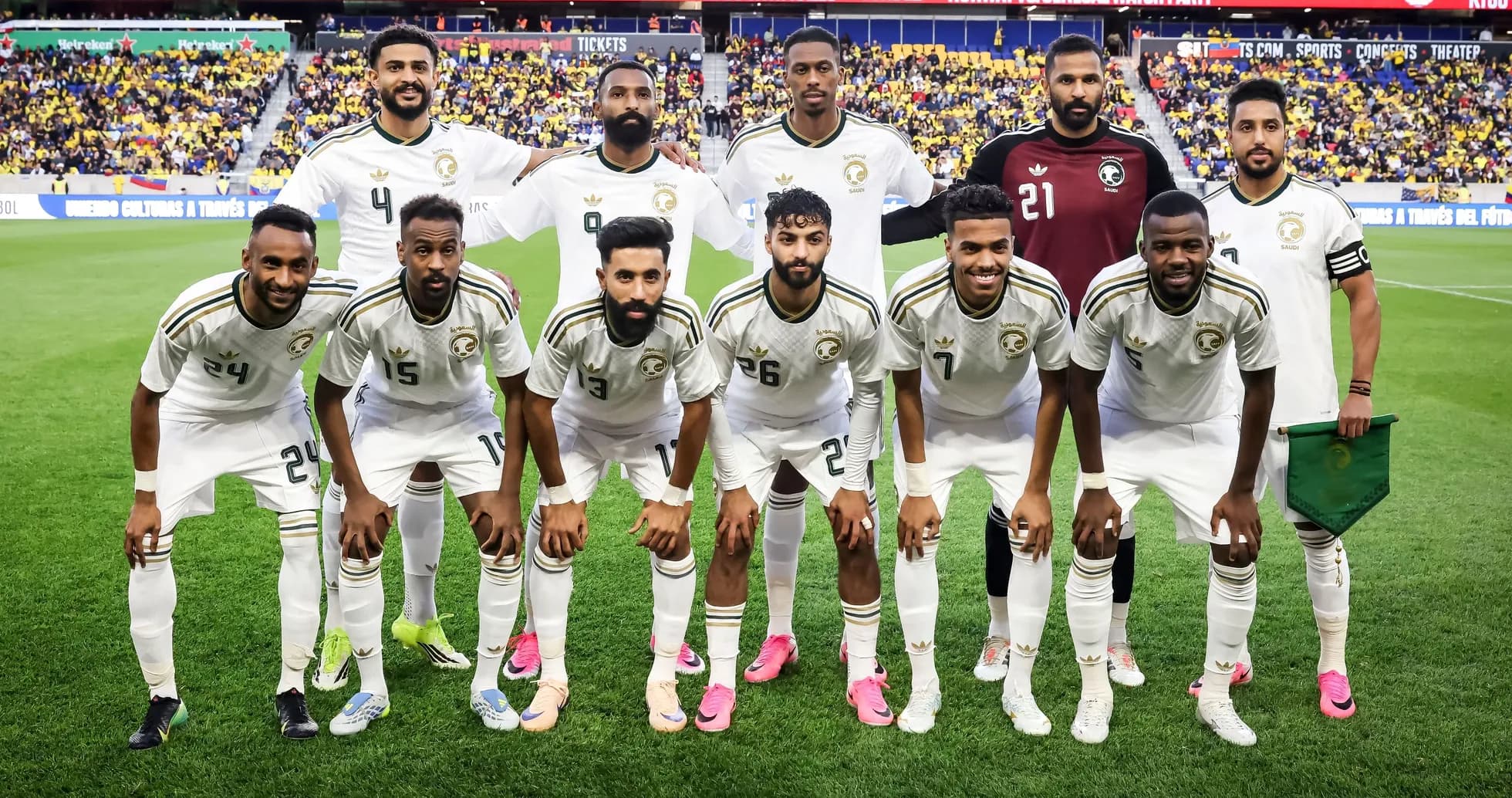 Saudi Arabia national team posing for a group photo