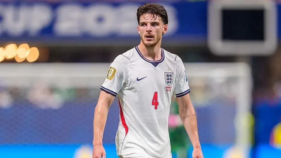 Player in England jersey during football match