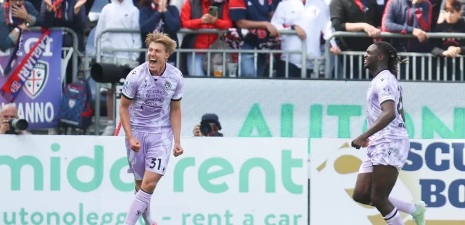 Players celebrating a goal in Serie A match