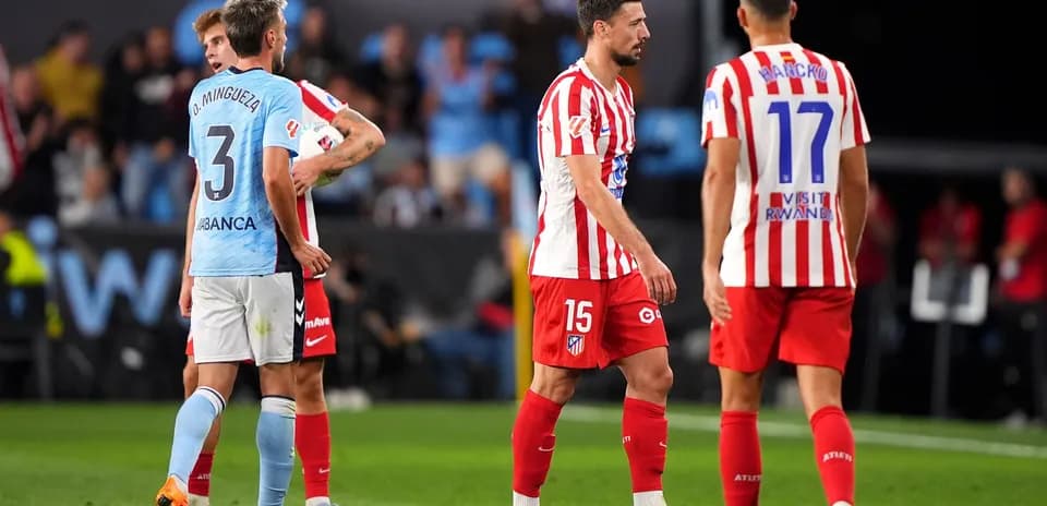 Atletico Madrid players on the field during match