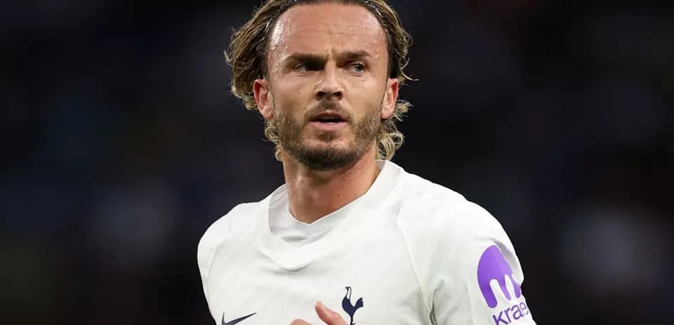 Player in Tottenham kit during match action