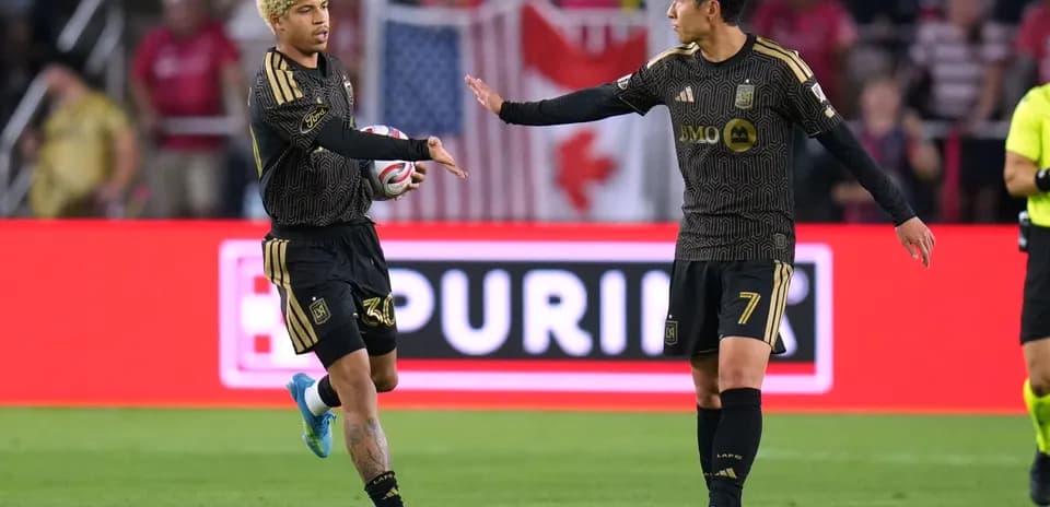 Los Angeles FC II players celebrating a goal