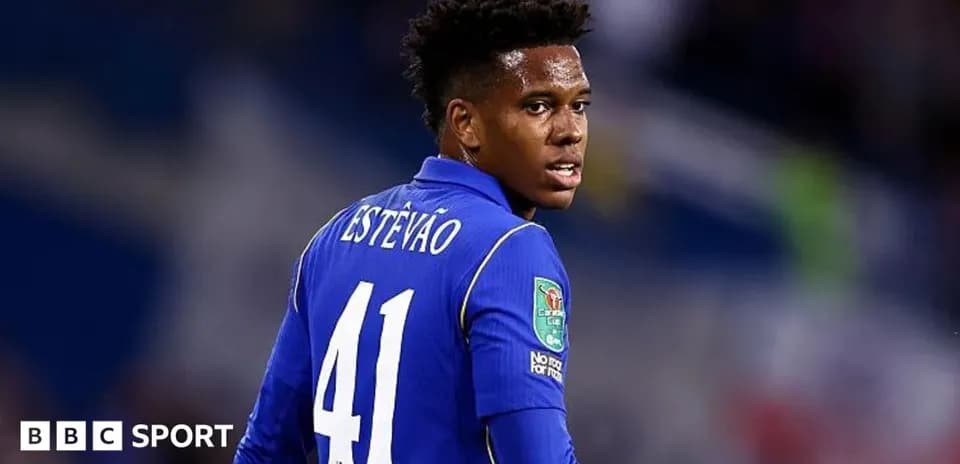 Player Estevão in blue jersey during match