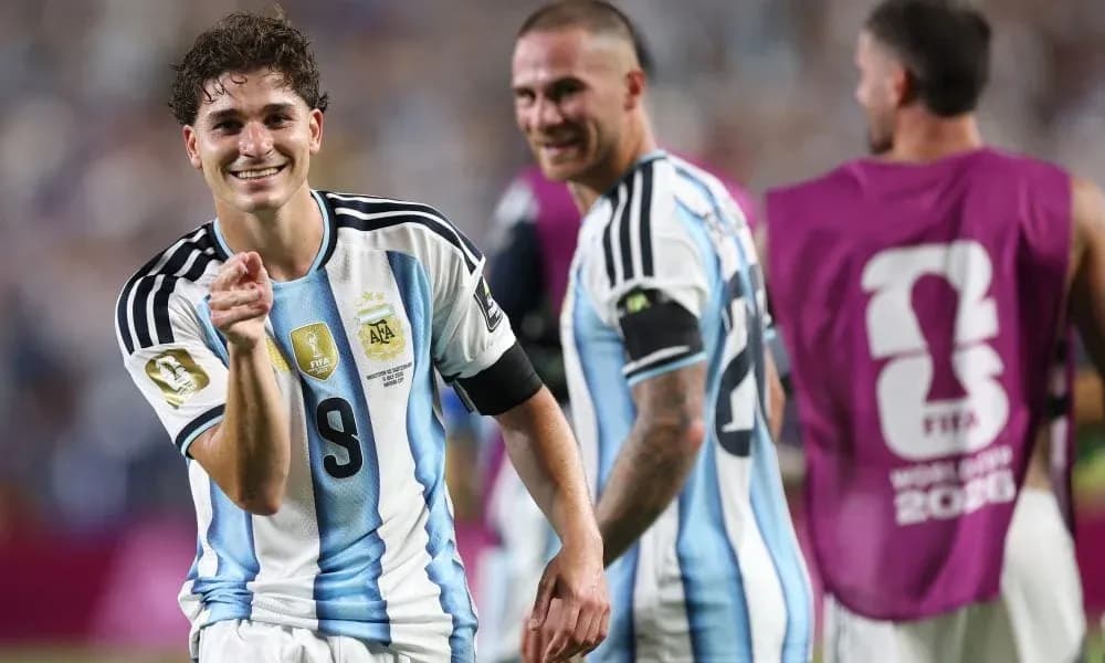 Argentina player celebrating during match with teammates