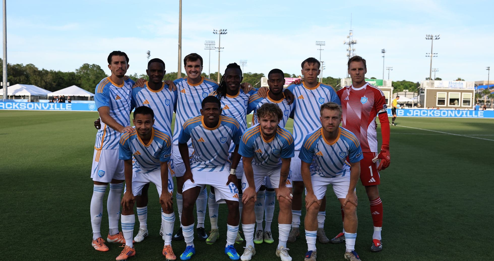 Sporting JAX team photo before match