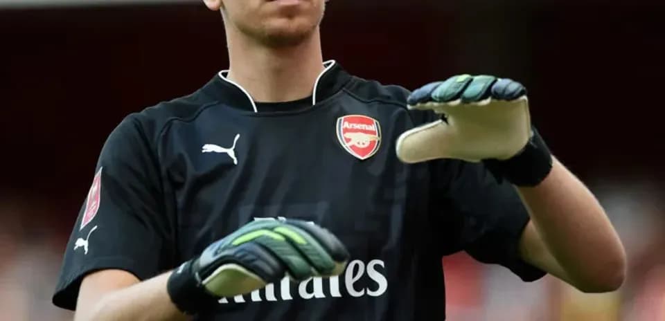 Goalkeeper warming up before the match