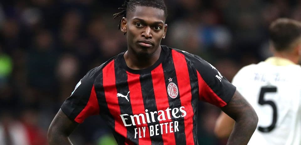 Player in AC Milan jersey during match