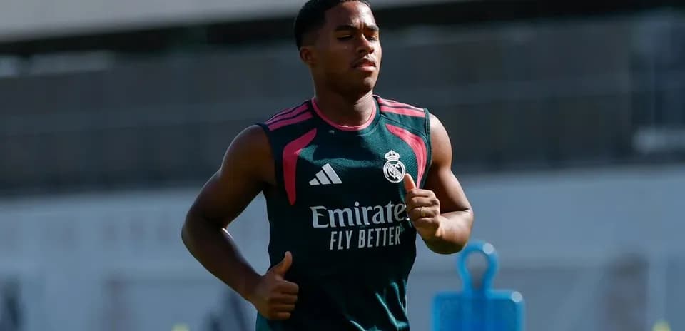 Player jogging during Real Madrid training session