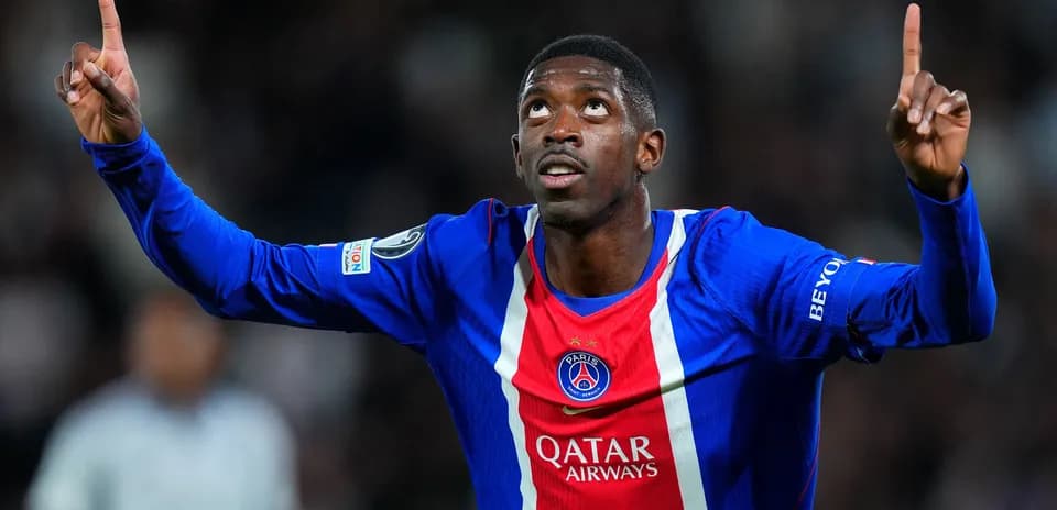 Player celebrating after scoring a goal for PSG