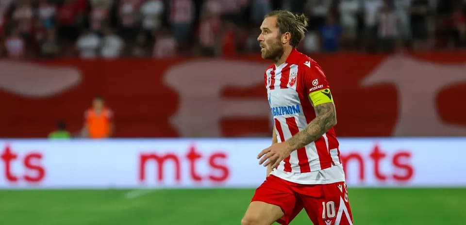 Player in action during FK Crvena Zvezda match