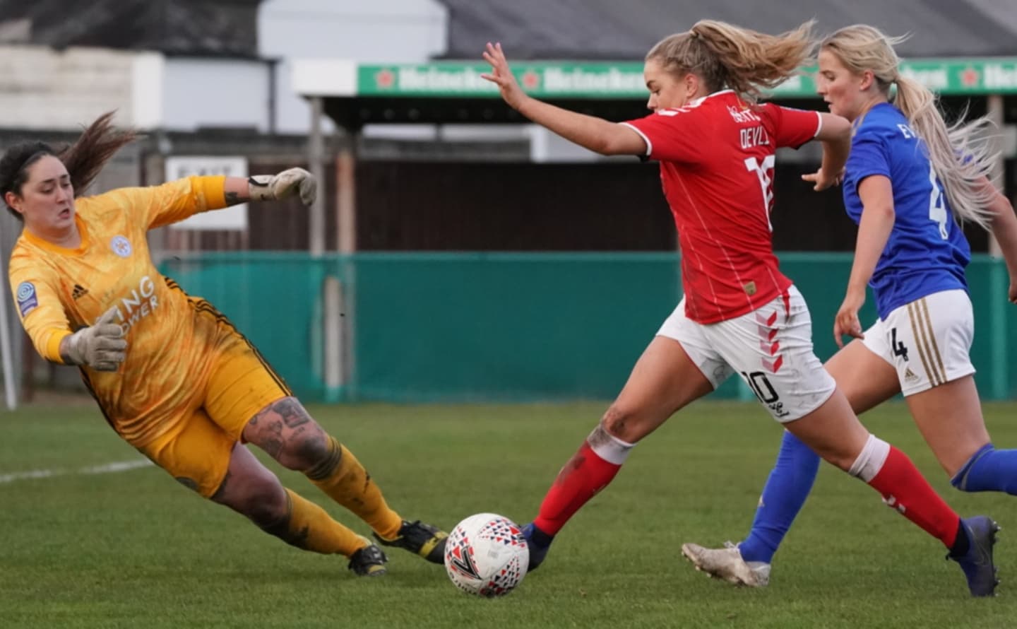 Charlton Athletic W player attempting to score