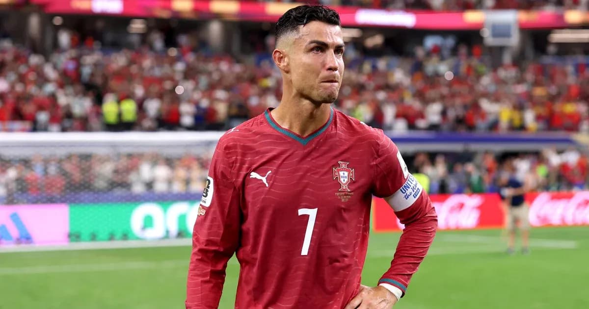 Cristiano Ronaldo in Portugal jersey during match