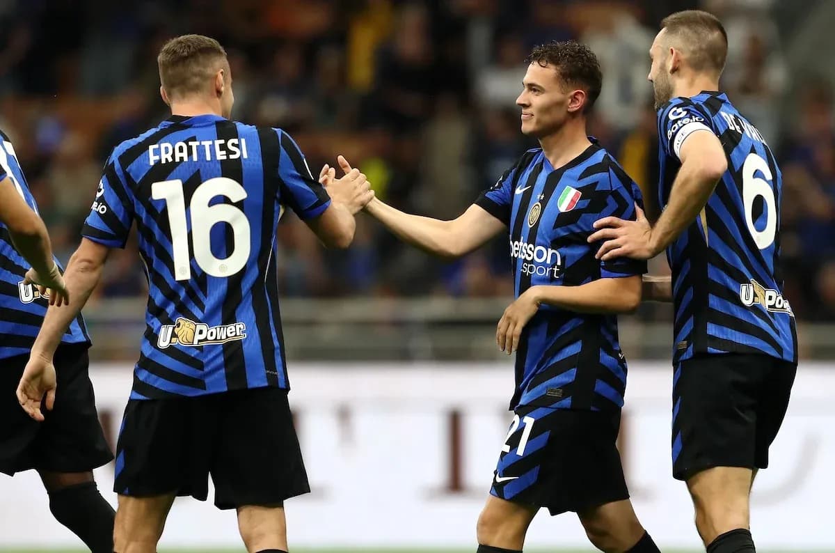 Inter players celebrating during Serie A match Inter players celebrating during Serie A match