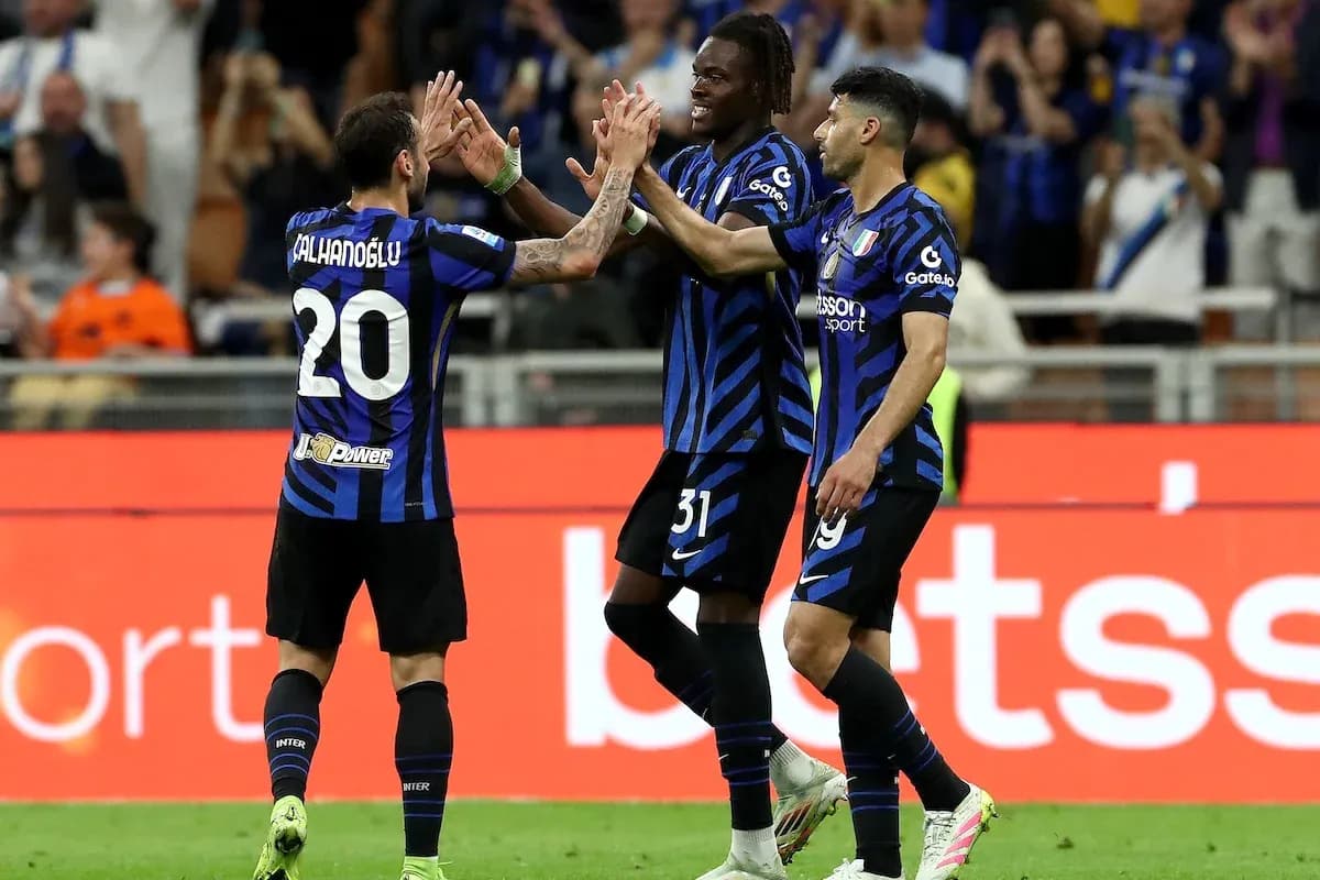 Inter players celebrating a goal during match Inter players celebrating a goal during match