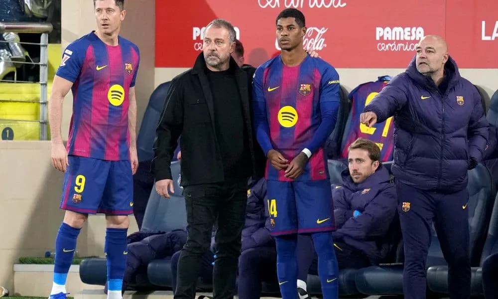 Barcelona players and coaching staff on the bench Barcelona players and coaching staff on the bench