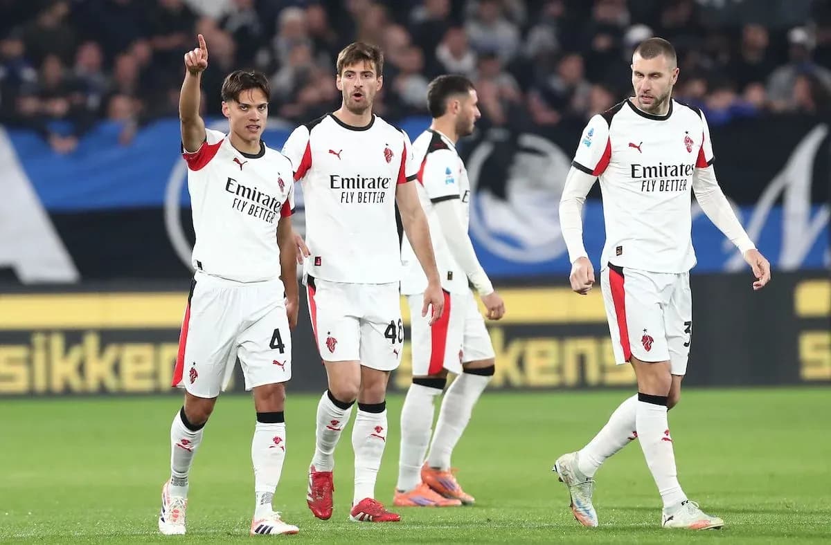 AC Milan players celebrating during the match AC Milan players celebrating during the match