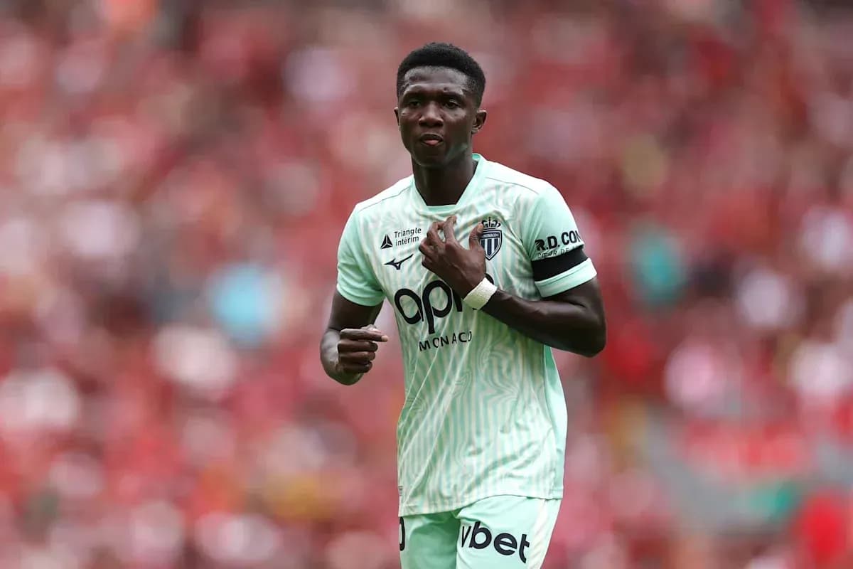 Player in mint green jersey during match action Player in mint green jersey during match action