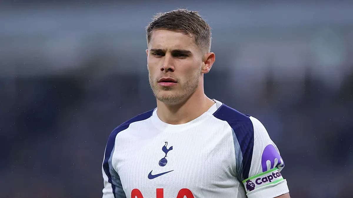 Player in Tottenham kit during match action Player in Tottenham kit during match action